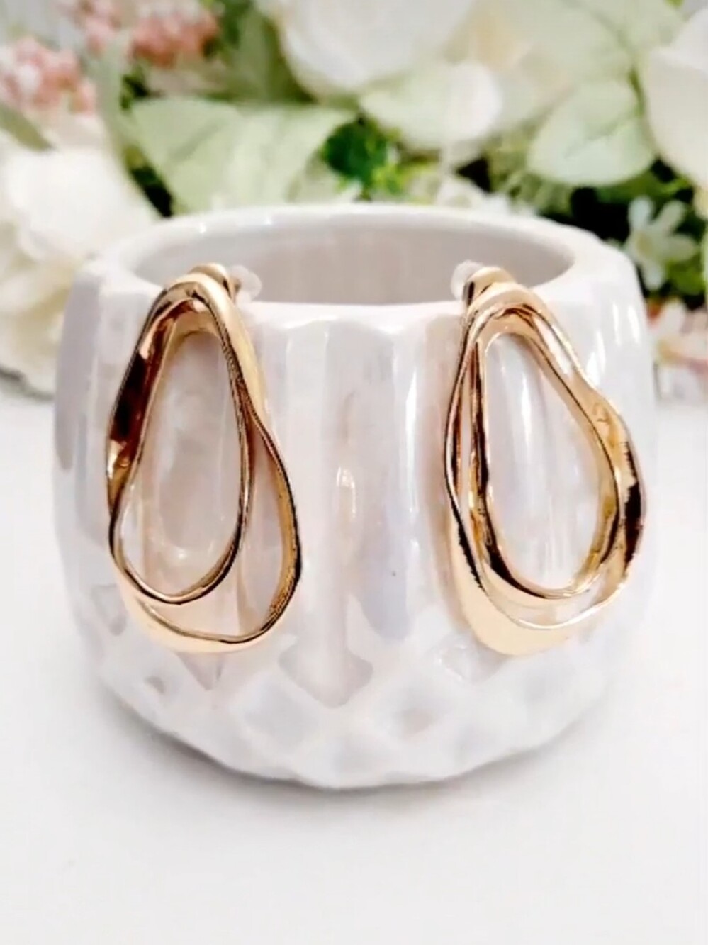 Gold Teardrop Front And Back Earrings; nwot